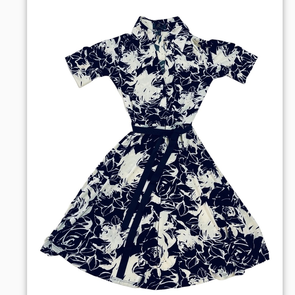 Guess vintage white black floral dress size M